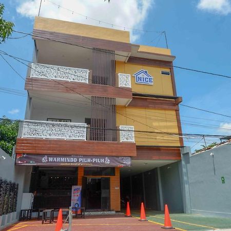 Reddoorz Plus Near Patung Kuda Undip Jatingaleh Экстерьер фото