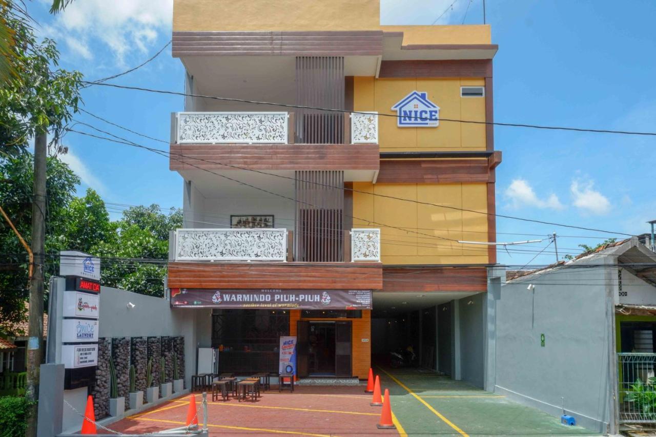 Reddoorz Plus Near Patung Kuda Undip Jatingaleh Экстерьер фото